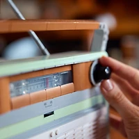 LEGO Icons Retro Radio Building Set for Adults - Home Decor for Bedroom and Living Room - 10334