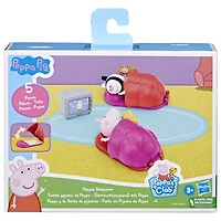 Peppa Pig, coffret Soirée pyjama de Peppa, 2 figurines et 3 accessoires thématiques, jouet préscolaire