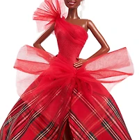 Barbie Poupée Barbie Joyeux Noël 2024 Poupée de collection aux cheveux noirs avec robe à carreaux dans un emballage à exposer