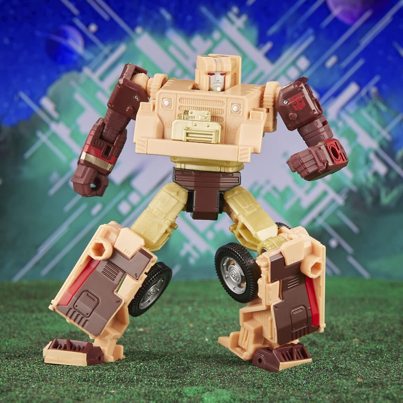 Transformers Legacy Evolution Deluxe Class Detritus 5.5 Inch Action Figure