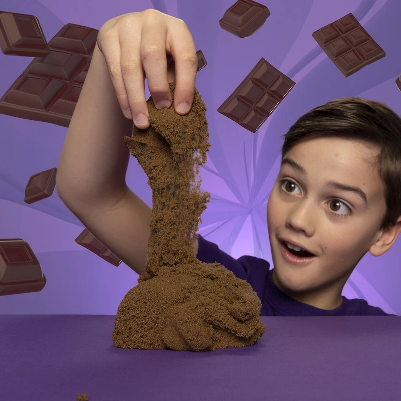 Kinetic Sand Scents, 226 g de sable Kinetic Sand, parfum Chocolat fondant