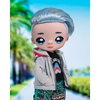 Poupée-mannequin adolescente Na! Na! Na! Surprise : Quinn Nash, poupée garçon de 11 po en tissu doux