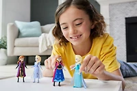 Disney La Reine des Neiges Petite poupée Elsa, collection