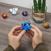 Bakugan Geogan Brawler 5-Pack, Exclusive Hyenix and Talan Geogan and 3 Bakugan Collectible Action Figures