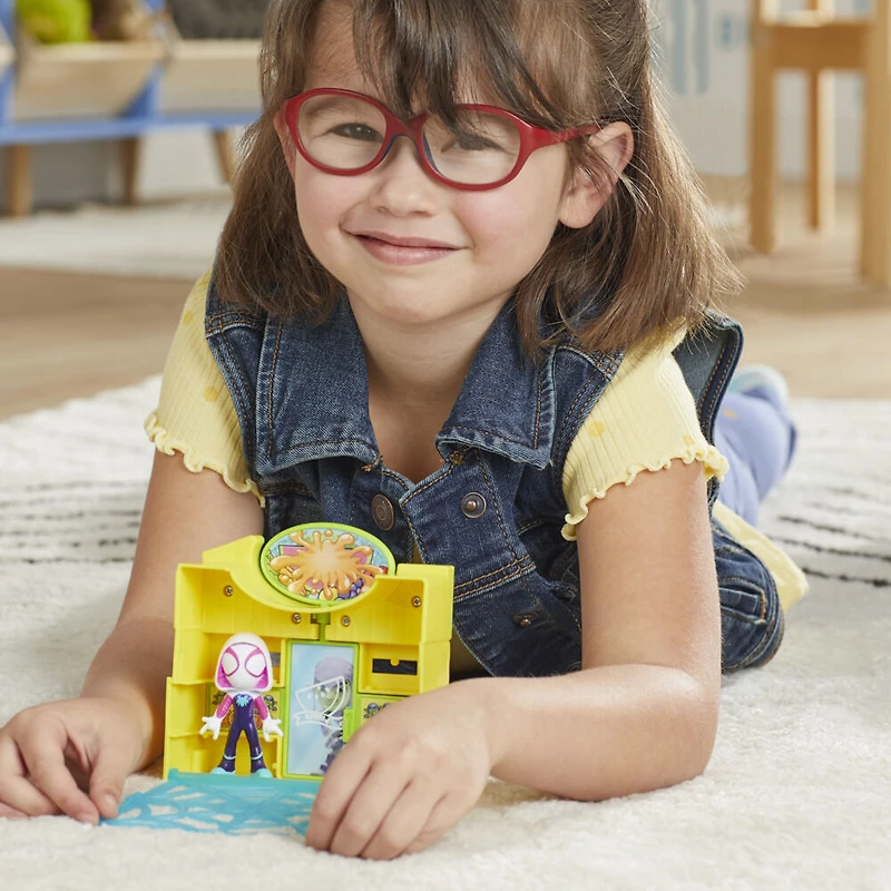 Marvel Spidey and His Amazing Friends City Blocks Ghost Spider Supermarket, Kids Playset with Action Figure