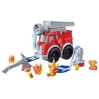 Play-Doh Wheels Fire Engine Playset with 2 Non-Toxic Modeling Compound Cans