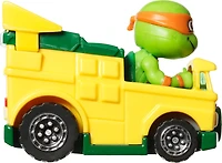 Hot Wheels RacerVerse Die-Cast Vehicle with Michaelangelo Driver