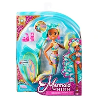 Mermaid High, Poupée sirène Spring Break Oceanna et accessoires avec queue amovible et mèches de cheveux qui changent de couleur