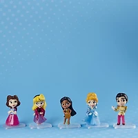 Poupées Disney Princess Comics, Figurines pailletées avec Cendrillon, Prince Charmant, Belle, Aurore et Pocahontas - Notre exclusivité