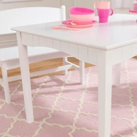 La Table Nantucket avec son Banc et Ses 2 Chaises - Blanche