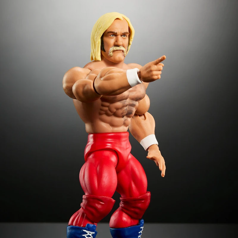 WWE Superstars Figurine articulée et accessoires Hulk Hogan