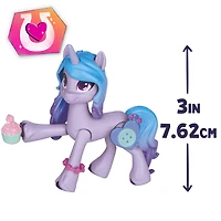 My Little Pony : Marquons les esprits, Izzy Moonbow L'heure du thé avec 20 accessoires et décor - Notre exclusivité