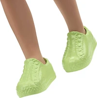 Barbie Club Chelsea Boy Doll (6-inch Brunette) with Skateboard Shirt and Shorts