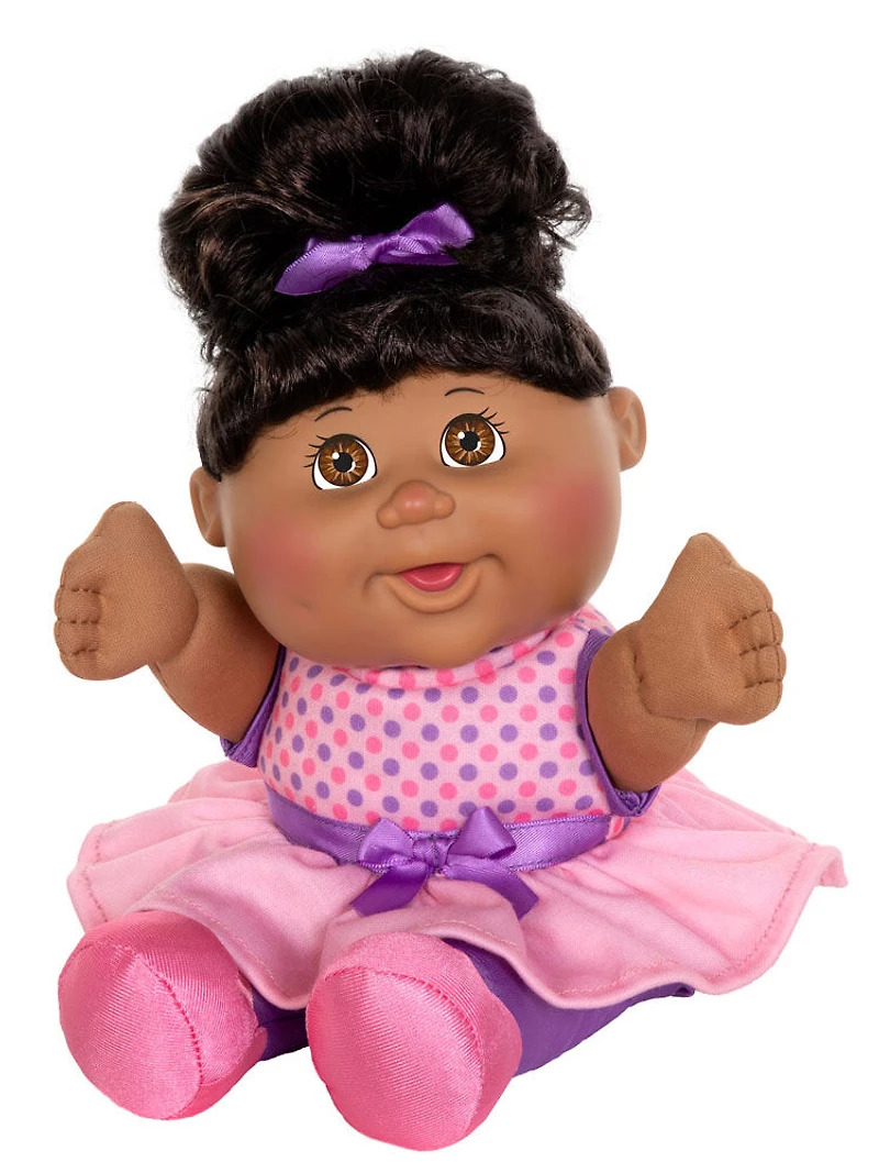 Poupée Bout d'chou bambin de luxe - babille et chante, mode rose, Afro-Américaine