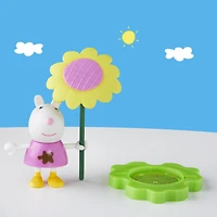 Peppa Pig Suzy joue dans la boue, figurine Suzy