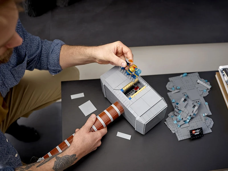 LEGO Marvel Thor's Hammer 76209 Building Kit (979 Pieces) - R Exclusive