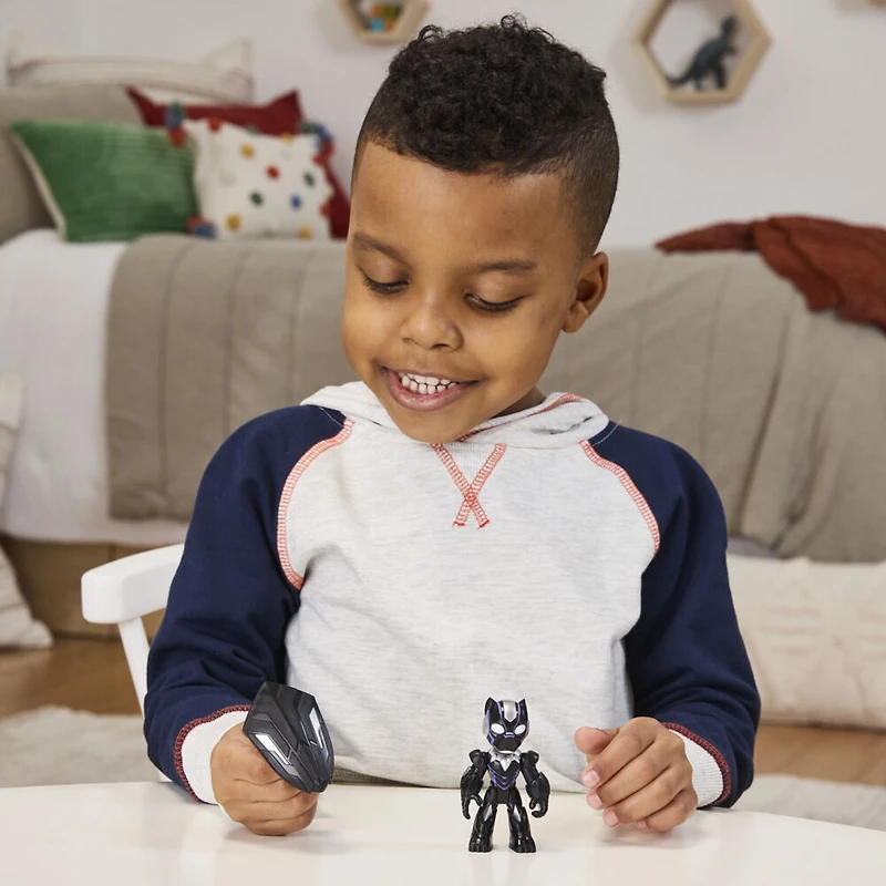 Marvel Iron Man and his Awesome Friends Black Panther Action Figure Toy with Accessory