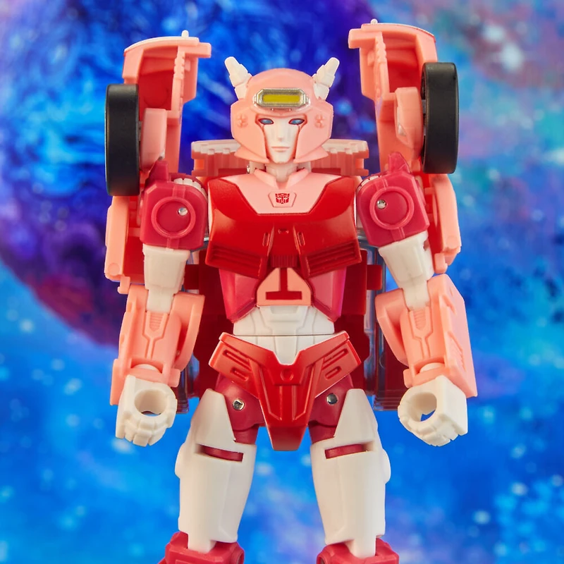 Transformers Toys Generations Legacy Deluxe Elita-1 Action Figure