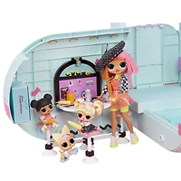 L.O.L Surprise! 2-in-1 Glamper.