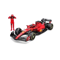1/24 SFR Ferrari SF-23 avec figurine (2023)