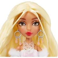 Mermaze Mermaidz Winter Waves Gwen Mermaid Fashion Doll