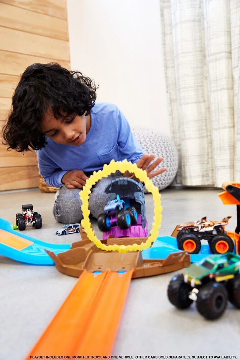 Hot Wheels - Monster Trucks - Coffrets de jeu Puits et lancement - Bone Shaker