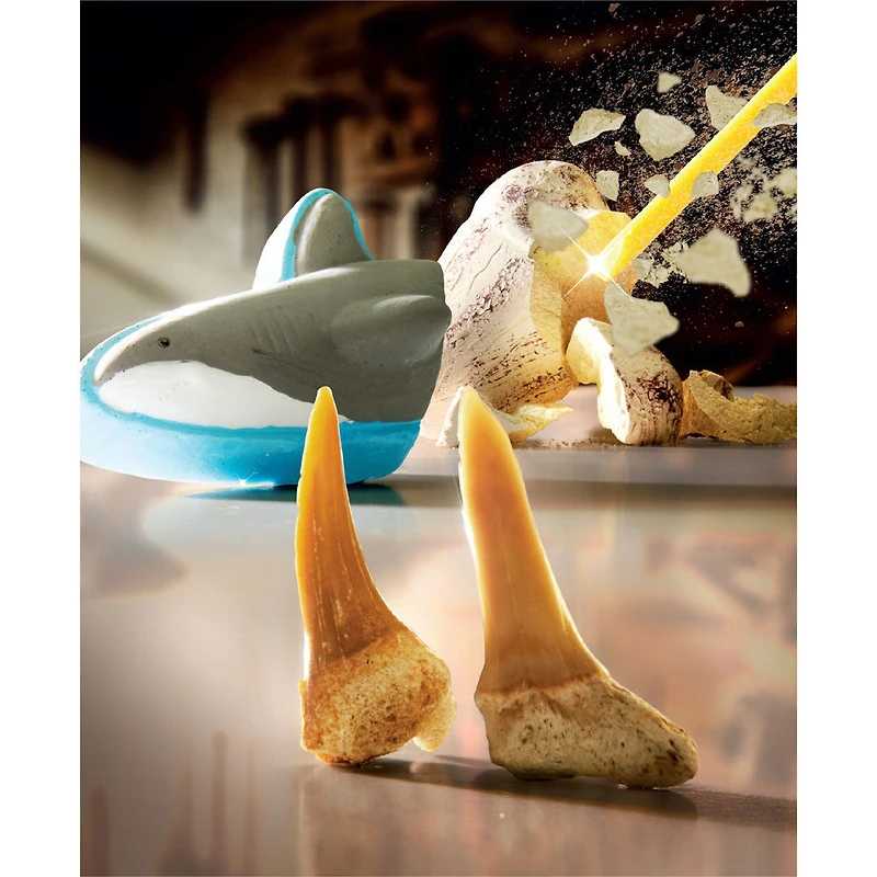 Discovery #MINDBLOWN Shark Teeth Unearthed 2-Pack Excavation Kit