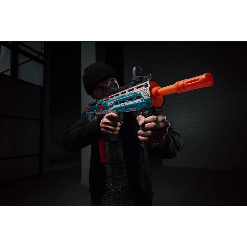 Lance-fléchettes stylisé à longue portée XSHOT série SKINS Pro 1 (40 fléchettes) de ZURU