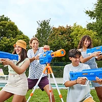 XSHOT Water Hydra Pulse Motor Soaker by ZURU.