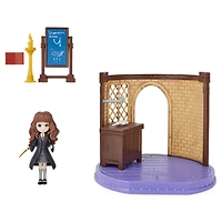Wizarding World Harry Potter, Magical Minis Charms Classroom with Exclusive Hermione Granger Figure and Accessories