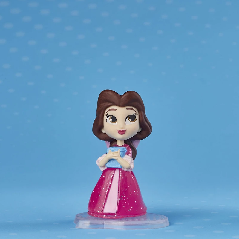 Poupées Disney Princess Comics, Figurines pailletées avec Cendrillon, Prince Charmant, Belle, Aurore et Pocahontas - Notre exclusivité
