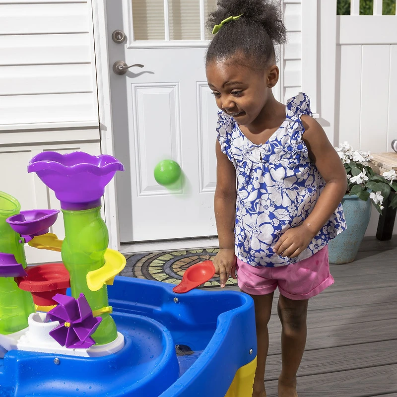 Step2 Rise & Fall Water & Ball Table - R Exclusive