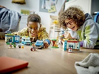 LEGO City Le QG des véhicules de secours 60371 Ensemble de jeu de construction (706 pièces)