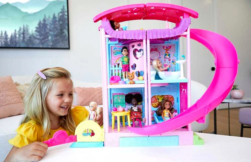Coffret Barbie La Maison de Chelsea (environ 50cm)