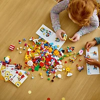 LEGO Classic Creative Party Box 11029 Building Toy Set (900 Pieces)