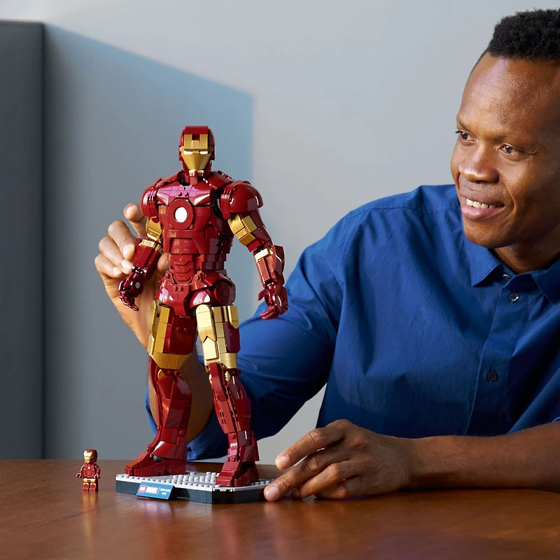 LEGO Marvel Iron Man Mark 3 - Édition de Collection Ensemble de Construction de Figurine Mobile pour Adultes 76344