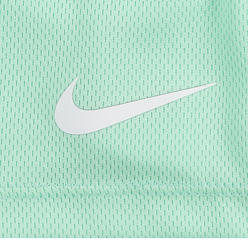 Ensemble T-shirt et Shorts Nike- Vert 