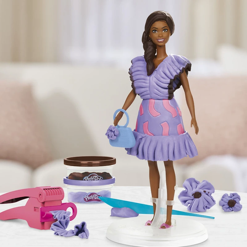 Play-Doh Barbie Fashionista Ruffles Doll Set
