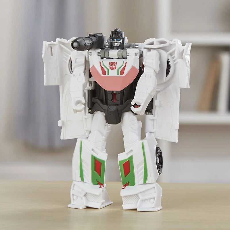 Transformers Toys Cyberverse Action Attackers Wheeljack Action Figure