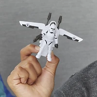 Star Wars Mission Fleet, Clone Trooper Arena Rescue, classe équipement, figurine de 6 cm avec véhicule