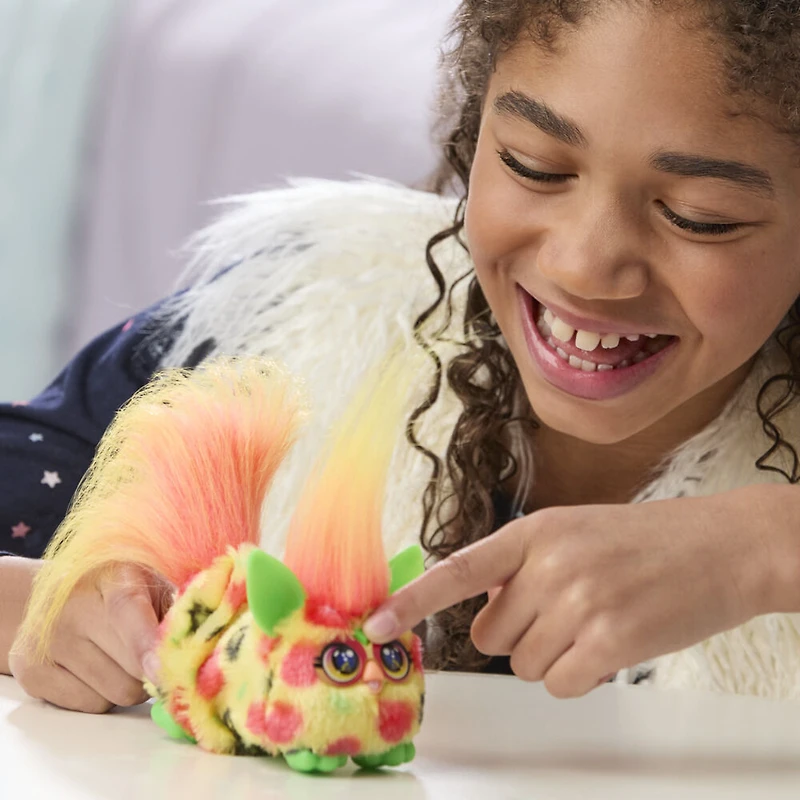 Furby DJ Furblets Pepp-Oh-Roni, jouet en peluche