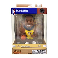 Party Animal Big Shot Baller NBA Los Angeles Lakers LeBron James Vinyl Figure - English Edition