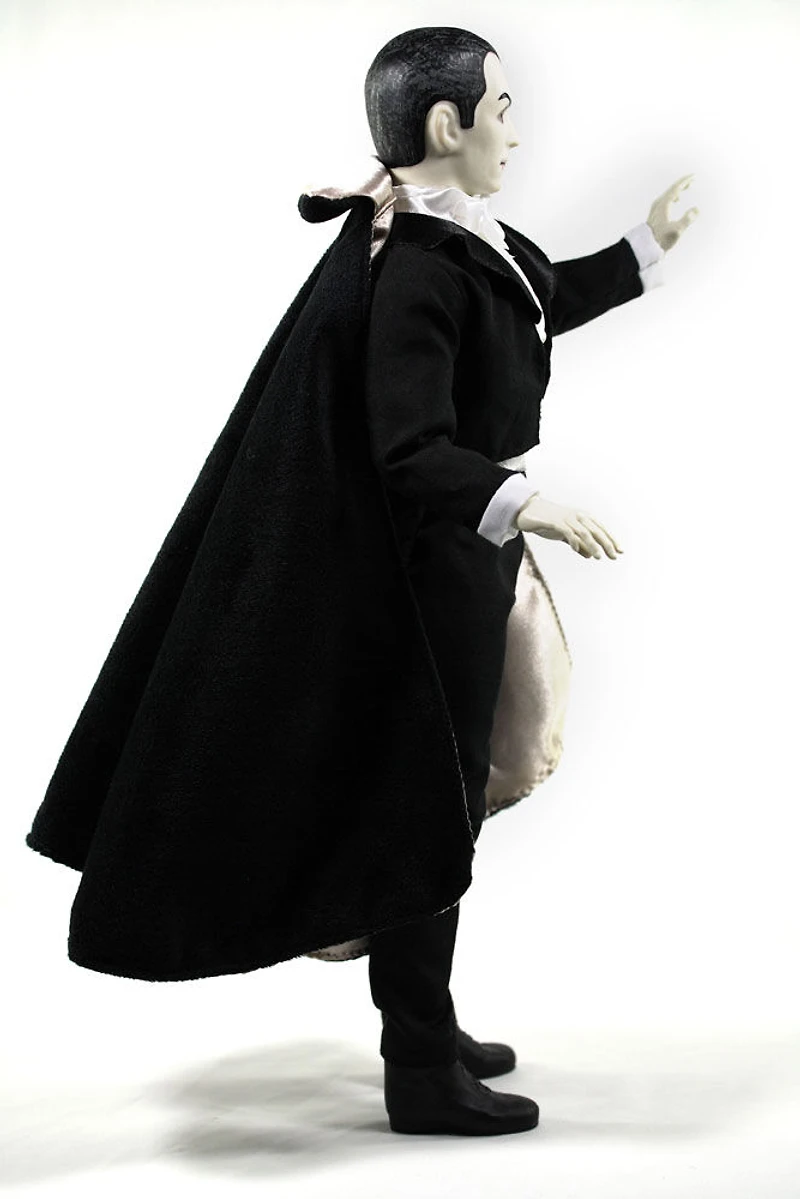 Dracula - Universal 14" - English Edition