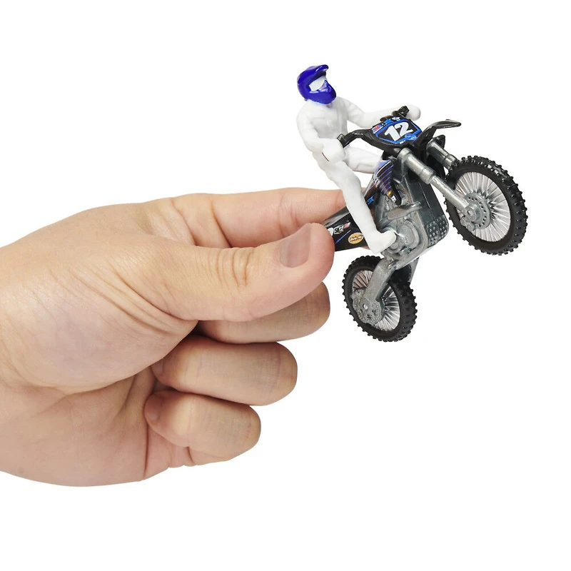 Supercross, Authentic Shane McElrath 1:24 Scale Die-Cast Motorcycle with Rider Figure