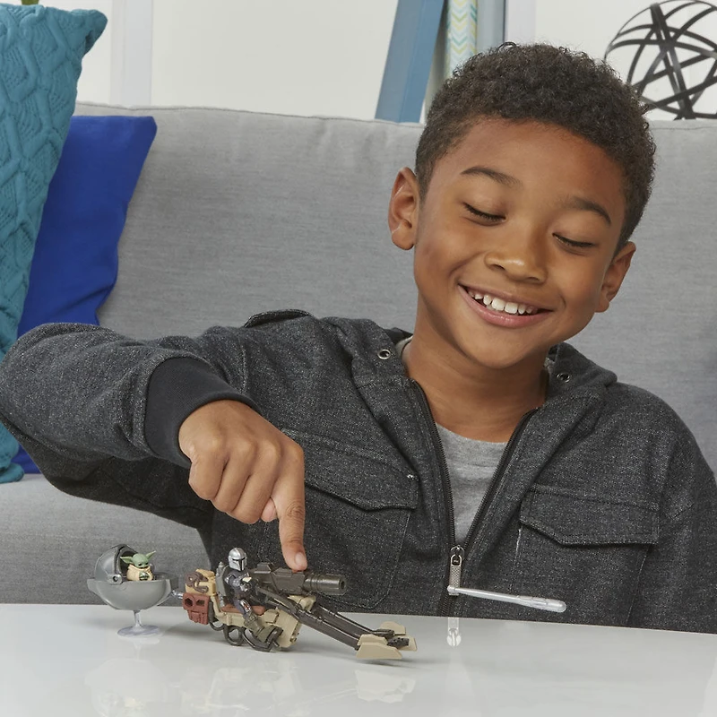 Star Wars Mission Fleet Expedition Class The Mandalorian The Child Battle for the Bounty, figurine de 6 cm et véhicule