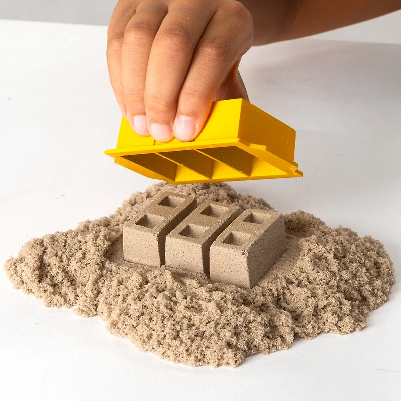 Kinetic Sand, Coffret Camion pour creuser et démolir avec 454 g de Kinetic Sand