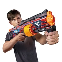 X-Shot Skins Last Stand Dart Blaster - FaZe Clan (16 fléchettes) par ZURU