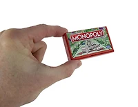 World's Smallest Games on the go- Monopoly