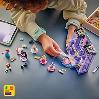 Ensemble LEGO Friends Le Défilé de Mode de Heartlake City - Jouet de Simulation sur le Thème de l'Habillement avec 3 Minipoupées - 42685