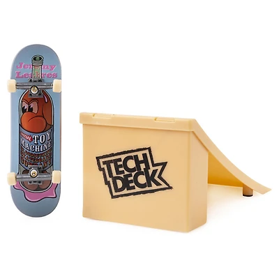 Tech Deck, Street Hits, Toy Machine Skateboards Fingerboard with Kicker Ramp Obstacle